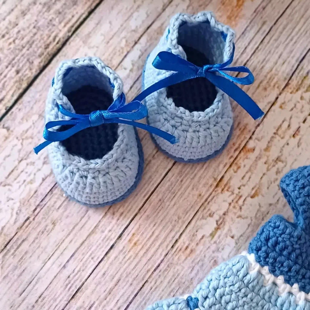 Patrón vestido para Matilda en tonos azules patron crochet vestido matilda azul 2